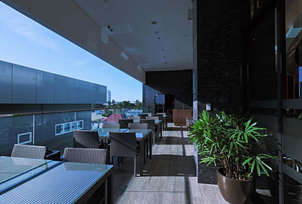 Best Western Plus Metro Clark Angeles Buitenkant foto
