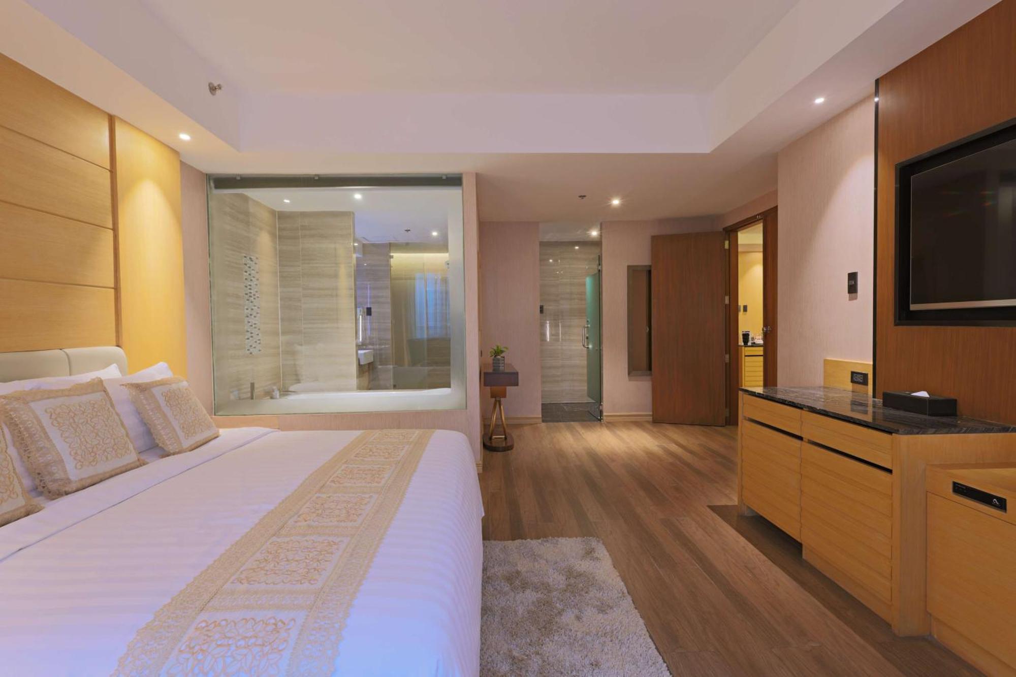 Best Western Plus Metro Clark Angeles Buitenkant foto