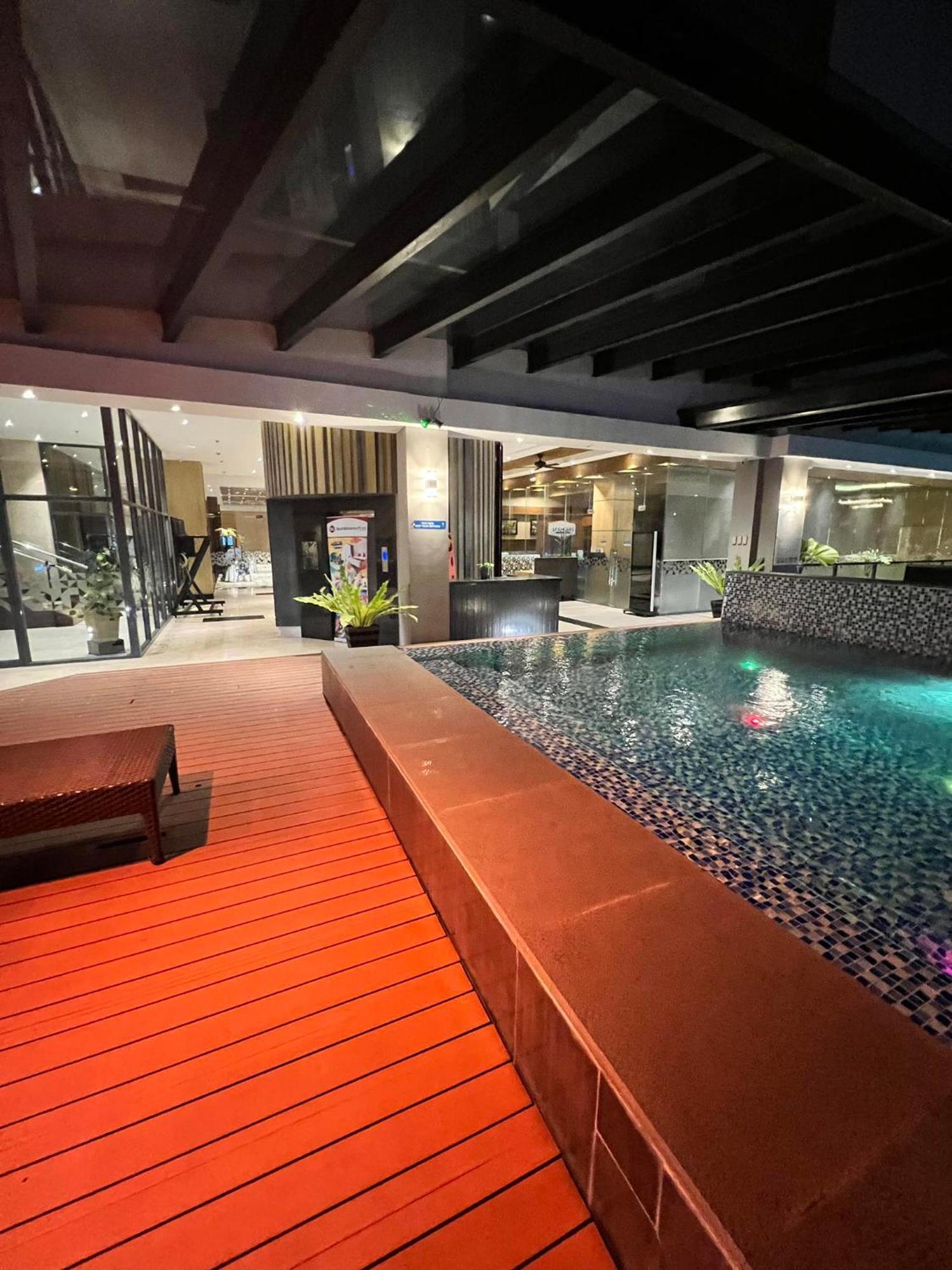 Best Western Plus Metro Clark Angeles Buitenkant foto